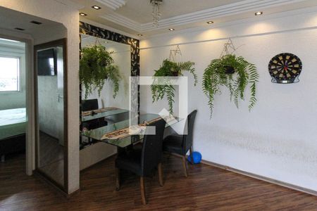 Sala de apartamento à venda com 2 quartos, 64m² em Vila Tolstoi, São Paulo