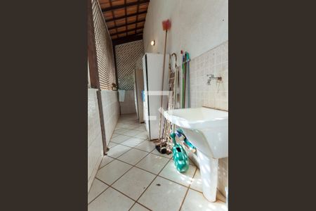 Área de Serviço de casa de condomínio à venda com 4 quartos, 250m² em Retiro do Chale, Brumadinho