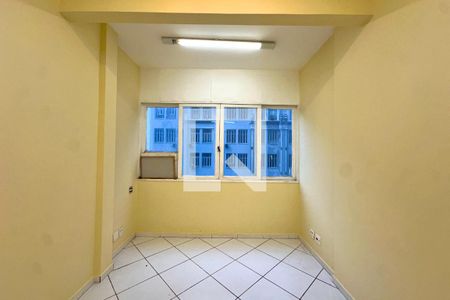 Sala/Quarto de apartamento para alugar com 1 quarto, 30m² em Centro, Rio de Janeiro