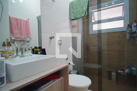 Banheiro de apartamento à venda com 2 quartos, 138m² em Sarandi, Porto Alegre