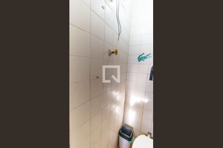 Banheiro de Serviço de casa à venda com 3 quartos, 418m² em Itaipu, Niterói