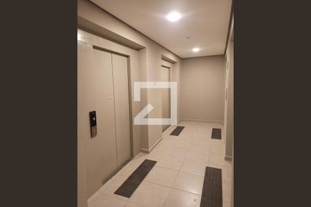 Hall Elevadores de apartamento para alugar com 2 quartos, 39m² em Vila Barreto, São Paulo