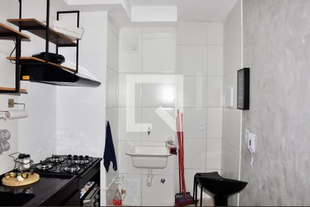 Detalhe - Cozinha Americana e Área de Serviço de apartamento para alugar com 2 quartos, 39m² em Vila Barreto, São Paulo