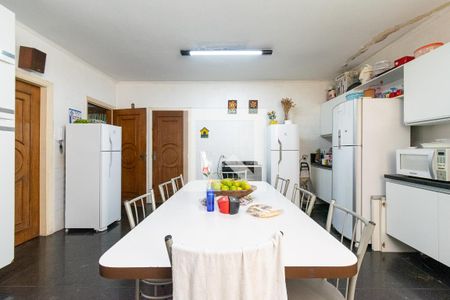 Cozinha de casa à venda com 3 quartos, 500m² em Vila Alexandria, São Paulo