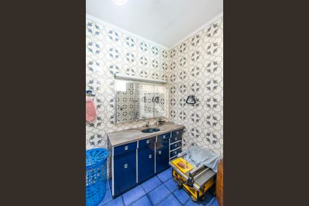 Banheiro da Suíte 2 de casa à venda com 3 quartos, 500m² em Vila Alexandria, São Paulo