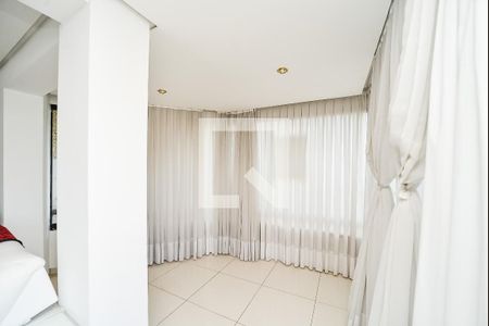 Sala de apartamento à venda com 2 quartos, 207m² em Petrópolis, Porto Alegre