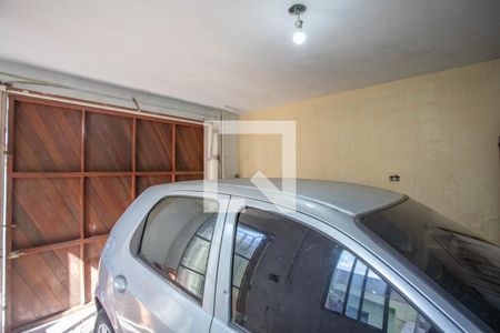 Garagem de casa à venda com 5 quartos, 220m² em Conceição, Diadema
