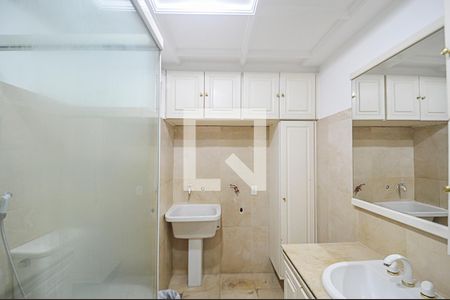 Banheiro de apartamento à venda com 1 quarto, 48m² em Centro, São Bernardo do Campo