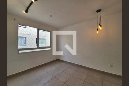 Sala de apartamento à venda com 2 quartos, 47m² em Recreio dos Bandeirantes, Rio de Janeiro