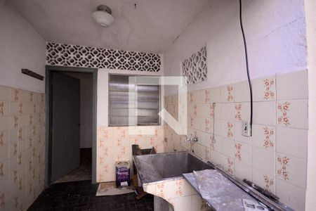 Área de Serviço de casa à venda com 3 quartos, 187m² em Jardim Santa Emilia, São Paulo