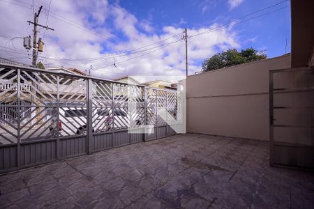 Área Externa de casa à venda com 3 quartos, 187m² em Jardim Santa Emilia, São Paulo
