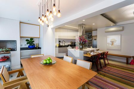 Sala de apartamento à venda com 2 quartos, 134m² em Cidade Monções, São Paulo