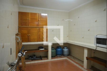 Despensa de casa à venda com 3 quartos, 197m² em Vila Francisco Matarazzo, Santo André