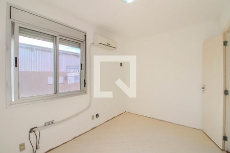 Quarto 2 de apartamento à venda com 2 quartos, 54m² em Farrapos, Porto Alegre