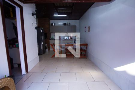 Entrada da garagem de apartamento à venda com 2 quartos, 46m² em Guajuviras, Canoas