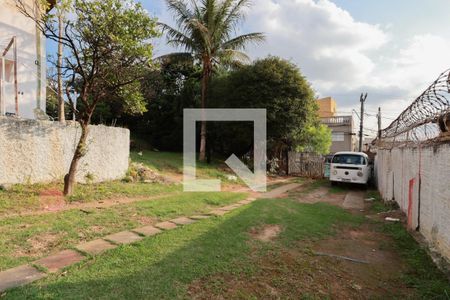 Garagem de casa para alugar com 2 quartos, 1000m² em Vila Prado, São Paulo