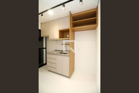 Cozinha de apartamento para alugar com 2 quartos, 75m² em Pinheiros, São Paulo