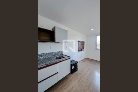 Cozinha de kitnet/studio para alugar com 1 quarto, 20m² em Brás, São Paulo