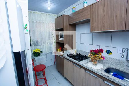 Cozinha de apartamento à venda com 2 quartos, 46m² em Guajuviras, Canoas
