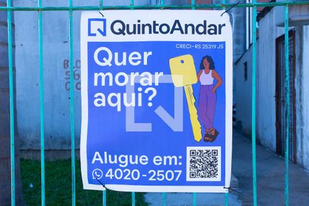 Placa de apartamento à venda com 2 quartos, 46m² em Guajuviras, Canoas