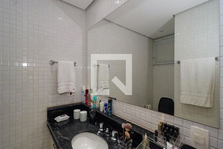 Banheiro da Suíte de apartamento para alugar com 2 quartos, 80m² em Vila Suzana, São Paulo