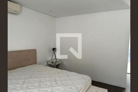 Casa à venda com 2 quartos, 98m² em Jardim Europa, São Paulo