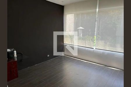 Casa à venda com 2 quartos, 98m² em Jardim Europa, São Paulo