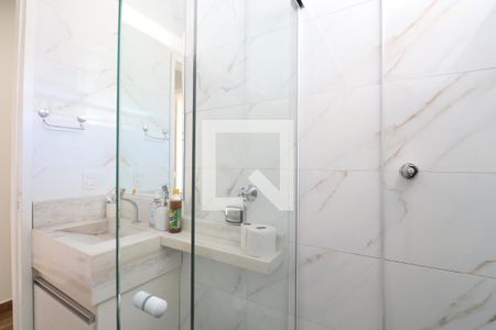 Banheiro de apartamento à venda com 1 quarto, 55m² em Barra Funda, São Paulo