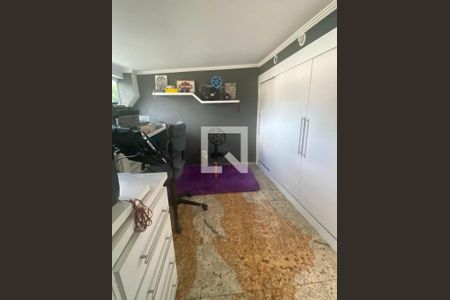 Quarto  de casa de condomínio à venda com 4 quartos, 225m² em Jardim Consorcio, São Paulo