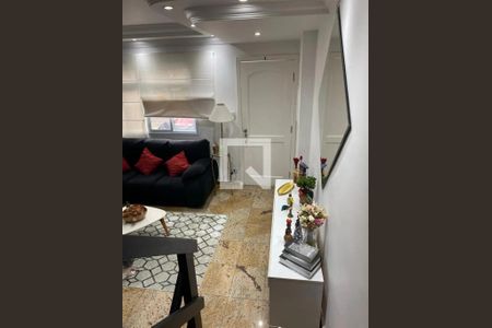 Sala de casa de condomínio à venda com 4 quartos, 225m² em Jardim Consorcio, São Paulo