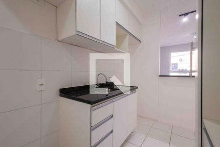 Cozinha de apartamento à venda com 2 quartos, 43m² em Vargem Pequena, Rio de Janeiro