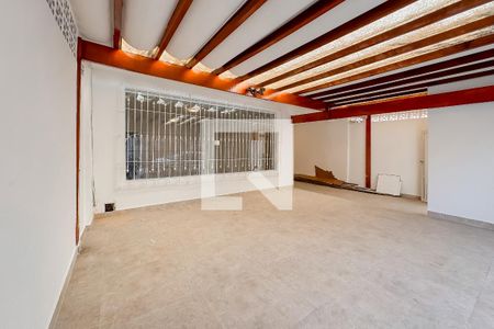 Garagem de casa para alugar com 5 quartos, 300m² em Vila Monumento, São Paulo