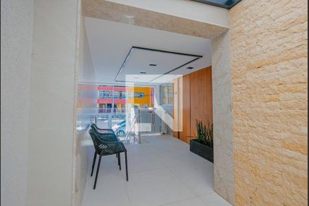 Hall de entrada de kitnet/studio para alugar com 1 quarto, 15m² em Amaralina, Salvador