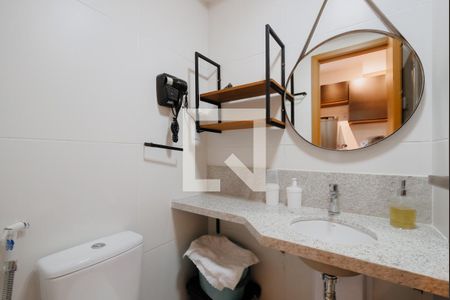 Banheiro de kitnet/studio para alugar com 1 quarto, 15m² em Amaralina, Salvador