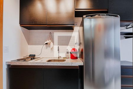 Cozinha de kitnet/studio para alugar com 1 quarto, 15m² em Amaralina, Salvador