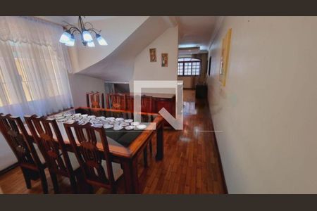 Casa à venda com 3 quartos, 128m² em Sacomã, São Paulo