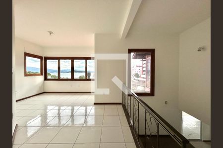 Sala 1 de casa para alugar com 5 quartos, 320m² em Bom Abrigo, Florianópolis