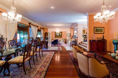 Sala de casa à venda com 4 quartos, 735m² em Jardim Guedala, São Paulo