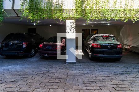 Área comum de casa à venda com 4 quartos, 735m² em Jardim Guedala, São Paulo