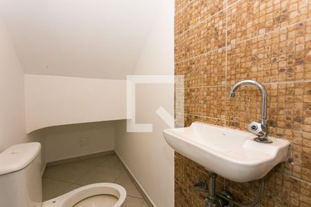 Lavabo de casa à venda com 3 quartos, 160m² em Vila Mesquita, São Paulo