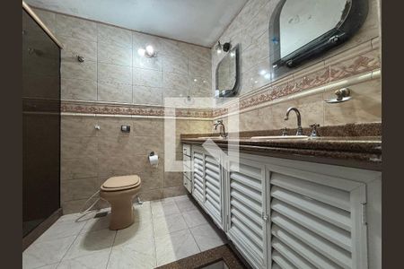 Banheiro social de apartamento à venda com 4 quartos, 210m² em Copacabana, Rio de Janeiro