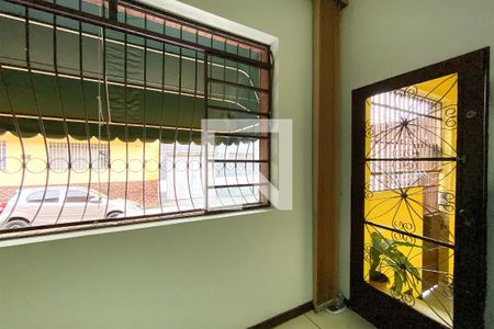 Corredor de casa à venda com 3 quartos, 410m² em Prado, Belo Horizonte