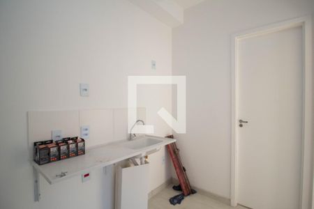 Cozinha de apartamento à venda com 2 quartos, 33m² em Vila Mangalot, São Paulo