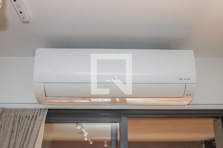 Sala e Cozinha de kitnet/studio para alugar com 1 quarto, 46m² em Pompeia, São Paulo