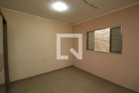 Quarto 2 de casa para alugar com 2 quartos, 125m² em Parque Sao Rafael, São Paulo