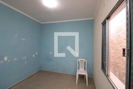 Quarto de casa para alugar com 2 quartos, 125m² em Parque Sao Rafael, São Paulo