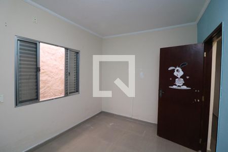Quarto de casa para alugar com 2 quartos, 125m² em Parque Sao Rafael, São Paulo