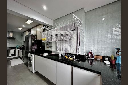Área de Serviço de apartamento à venda com 2 quartos, 74m² em Vila Cordeiro, São Paulo