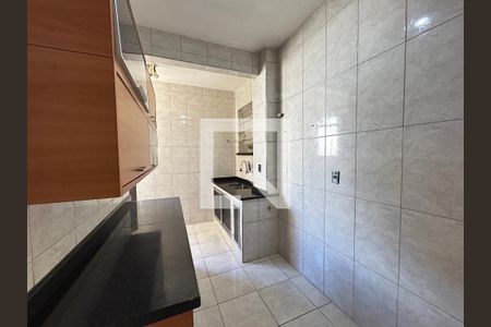 Cozinha de apartamento à venda com 3 quartos, 68m² em Engenho de Dentro, Rio de Janeiro