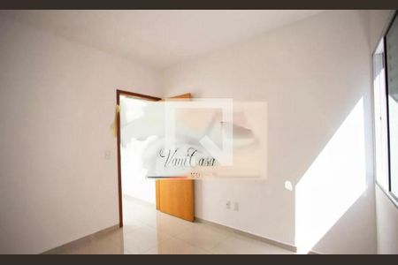 Casa à venda com 3 quartos, 119m² em Jardim Maria Estela, São Paulo